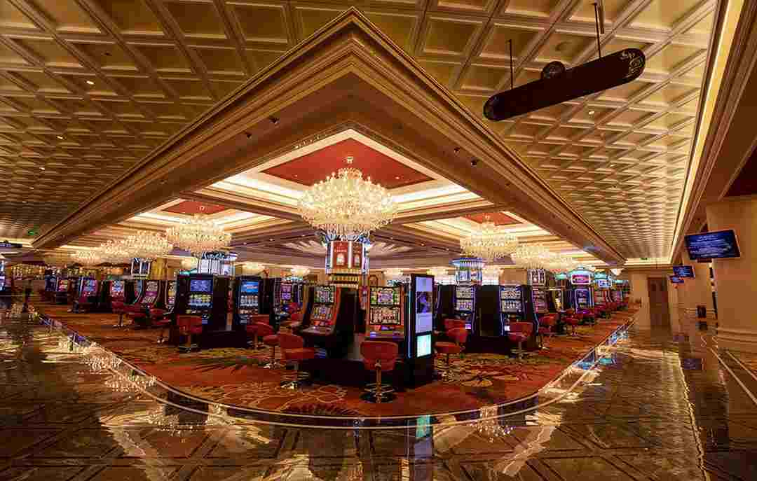 Crown Casino Chrey Thom gây ấn tượng bởi sự xa xỉ